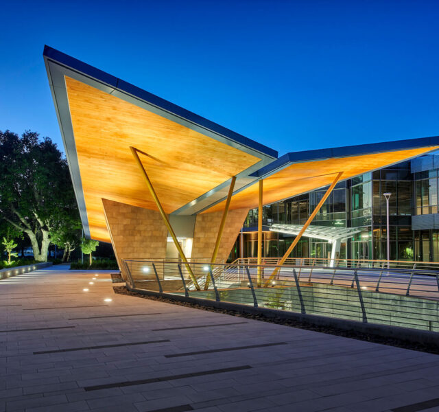 folded_wings_office_park_form4_architecture_palo_alto_california-01