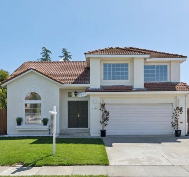 2766 Peppertree Dr, Fairfield, CA 94533